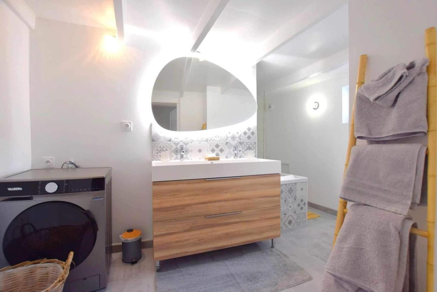 Le Notre Dame Villa Ardres Bagian luar foto