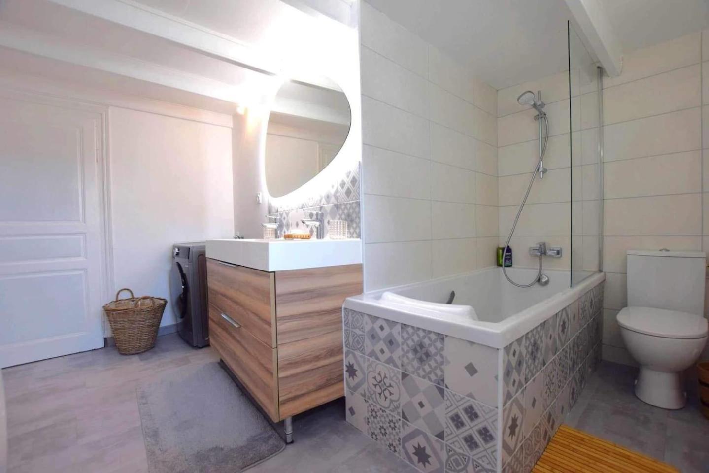 Le Notre Dame Villa Ardres Bagian luar foto