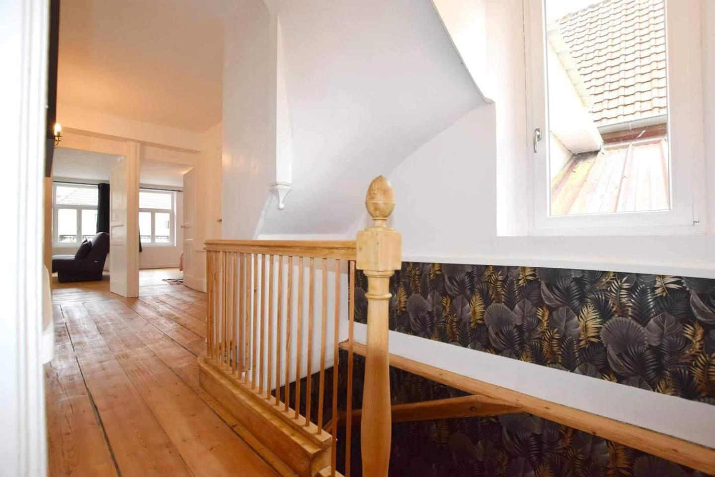 Le Notre Dame Villa Ardres Bagian luar foto